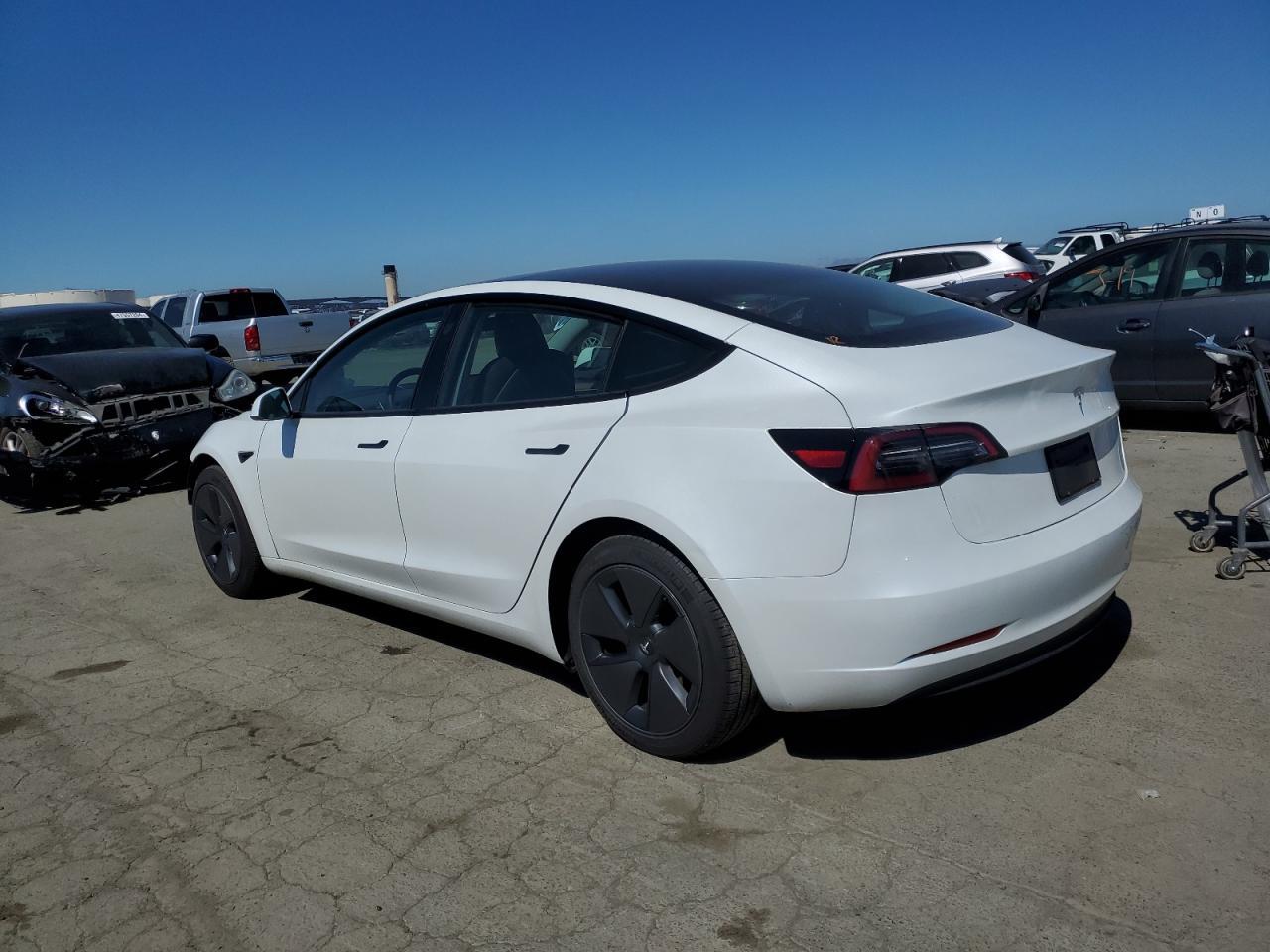 2023 TESLA MODEL 3 - Image 2