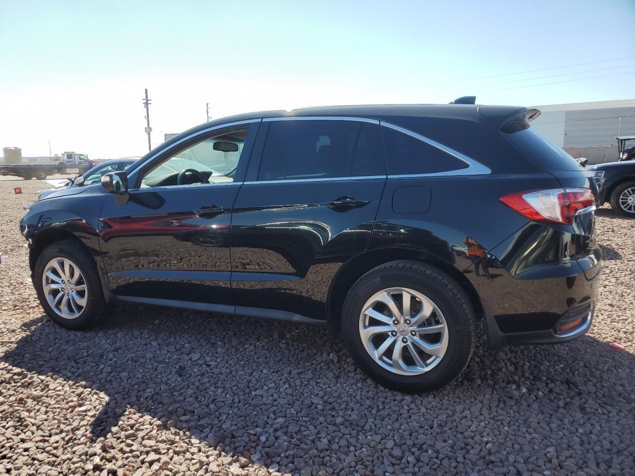 2017 ACURA RDX TECHNO - Image 2