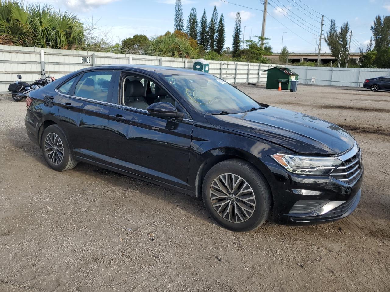 2019 VOLKSWAGEN JETTA S - Image 4