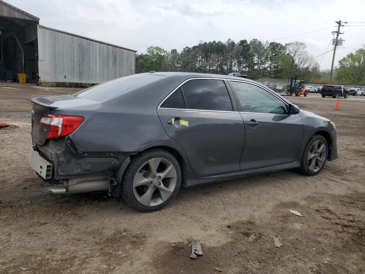 2012 TOYOTA CAMRY - Image 3