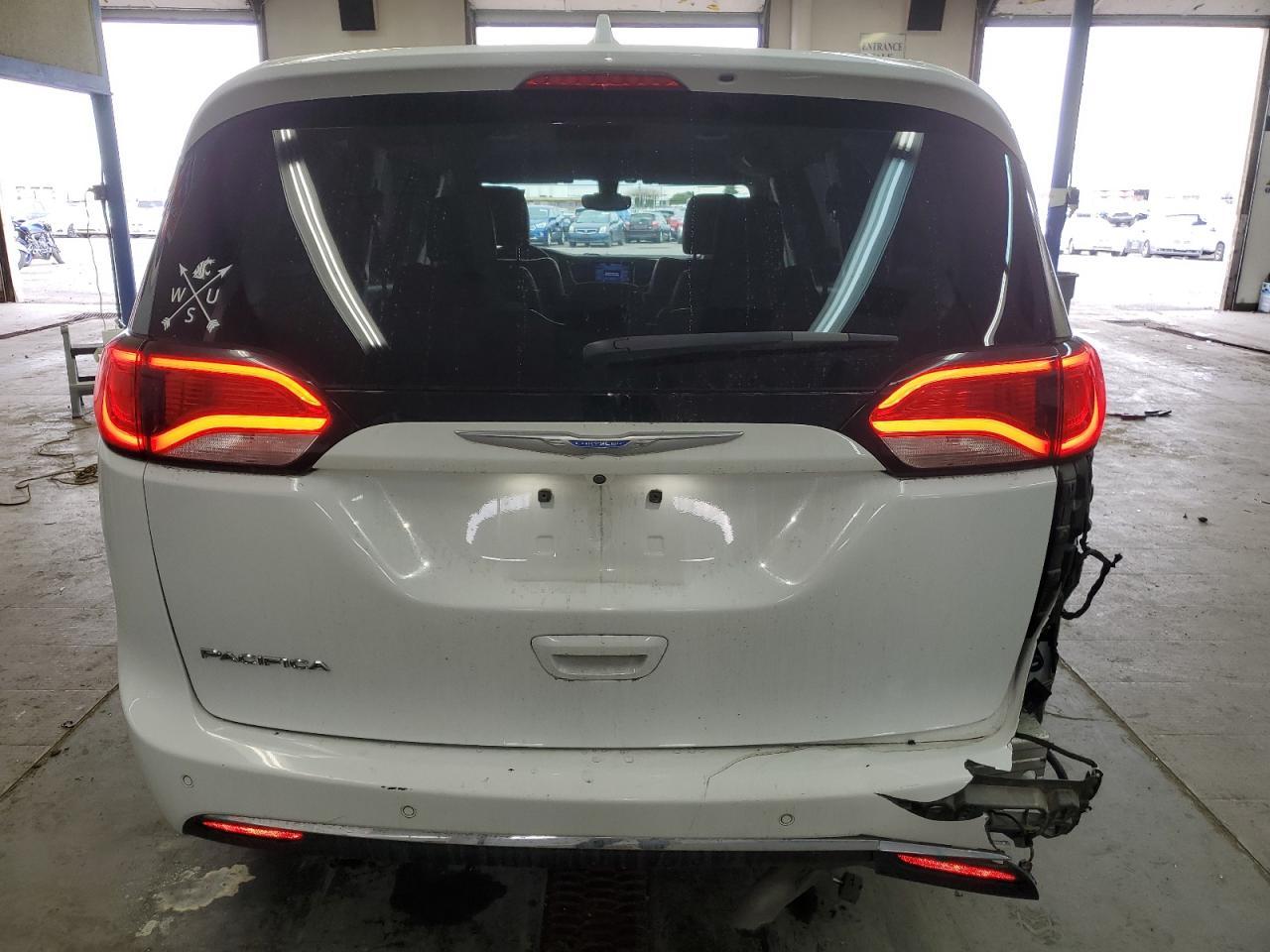 2017 CHRYSLER PACIFICA T - Фото 6