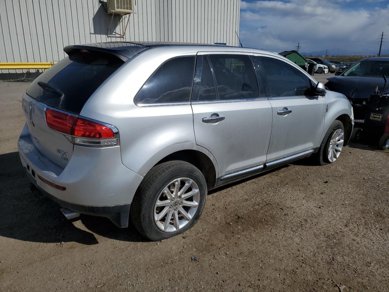 2013 LINCOLN MKX - Image 3