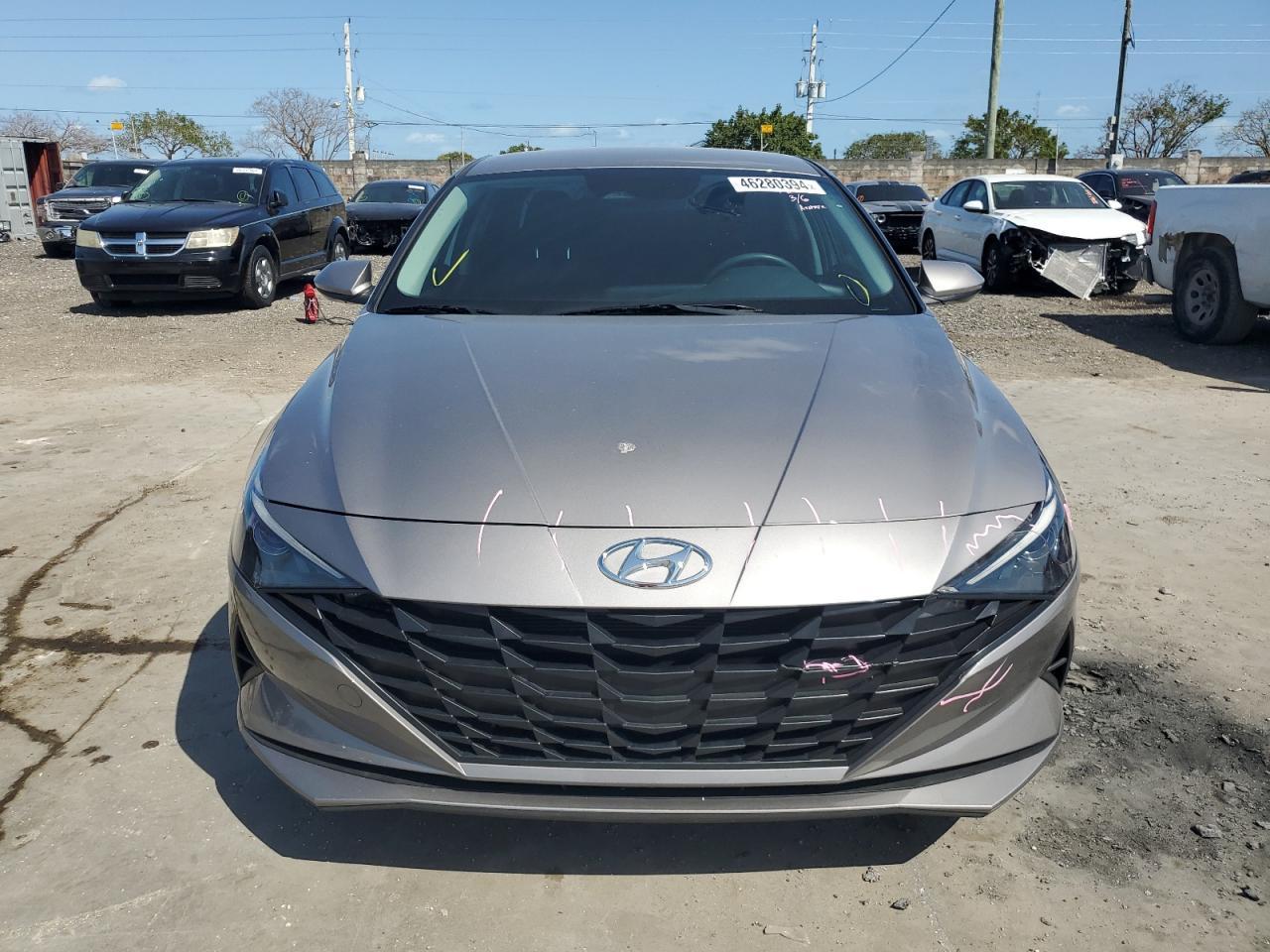 2022 HYUNDAI ELANTRA SE - Фото 5
