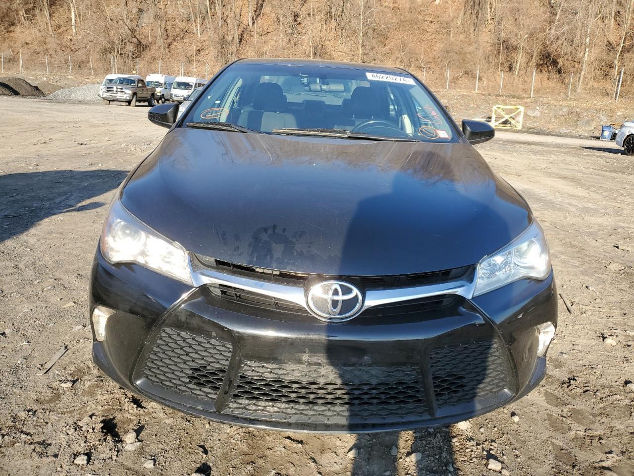 2016 TOYOTA CAMRY LE - Image 5