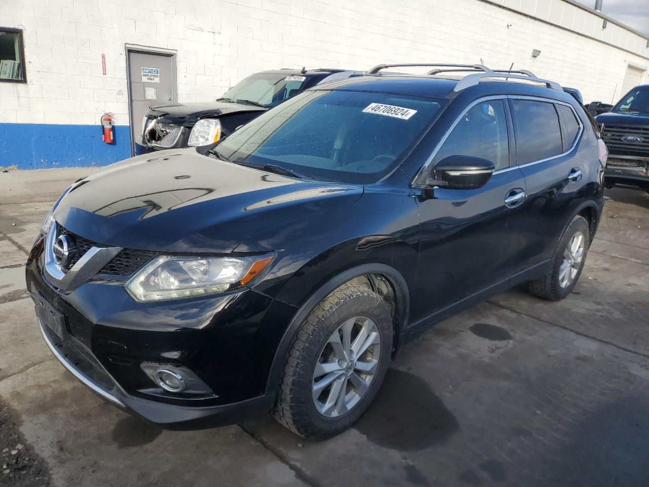 2015 NISSAN ROGUE S