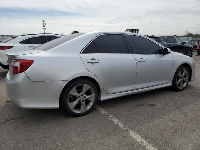 2014 Toyota Camry L - Фото 3