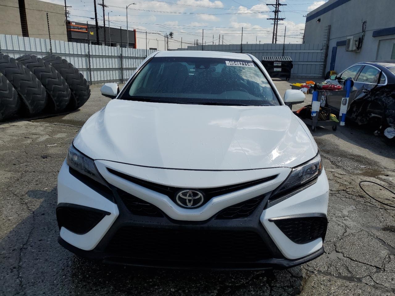 2021 TOYOTA CAMRY SE - Image 5