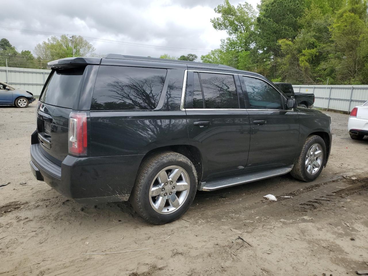 2016 GMC YUKON SLE - Фото 3