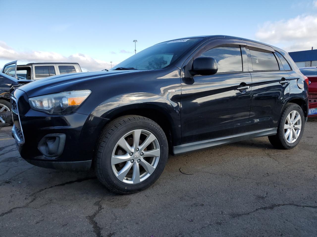 2015 MITSUBISHI OUTLANDER