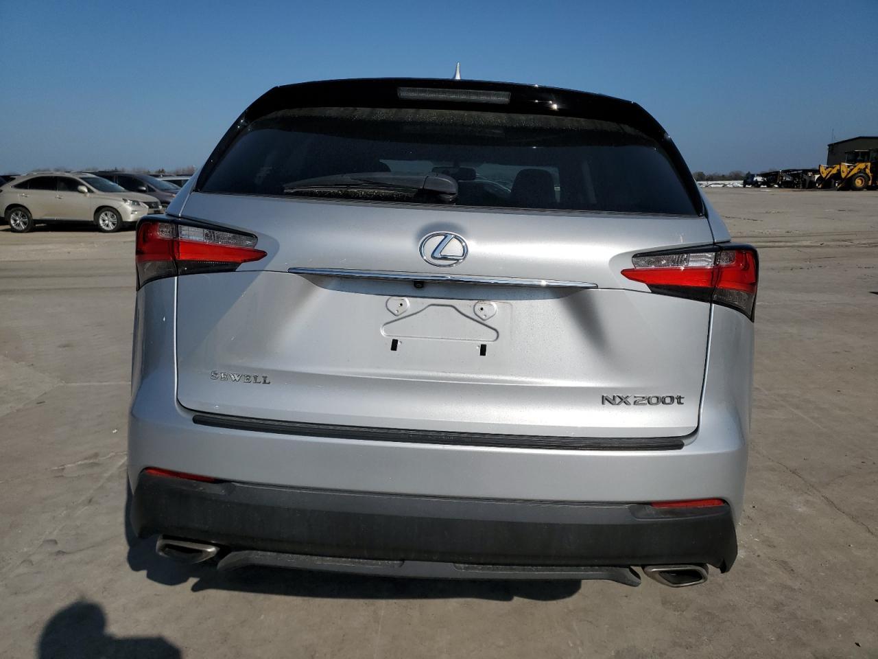2015 LEXUS NX 200T - Image 6