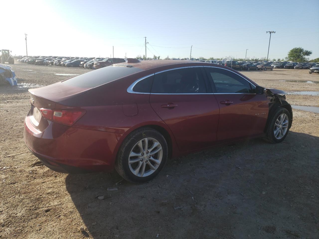 2017 CHEVROLET MALIBU LT - Image 3