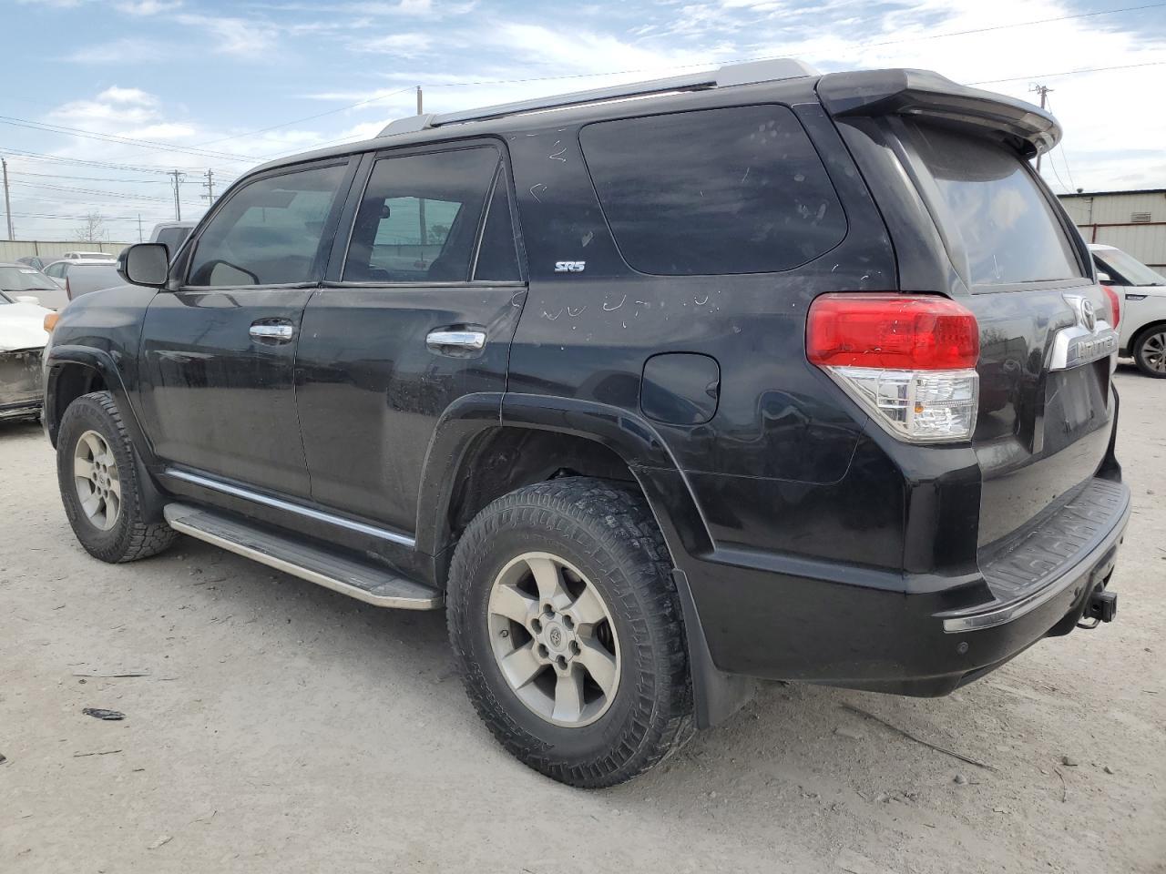 2011 TOYOTA 4RUNNER SR - Фото 2