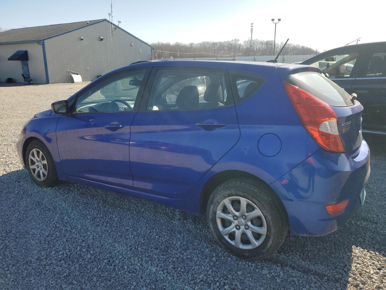 2012 HYUNDAI ACCENT GLS - Image 2