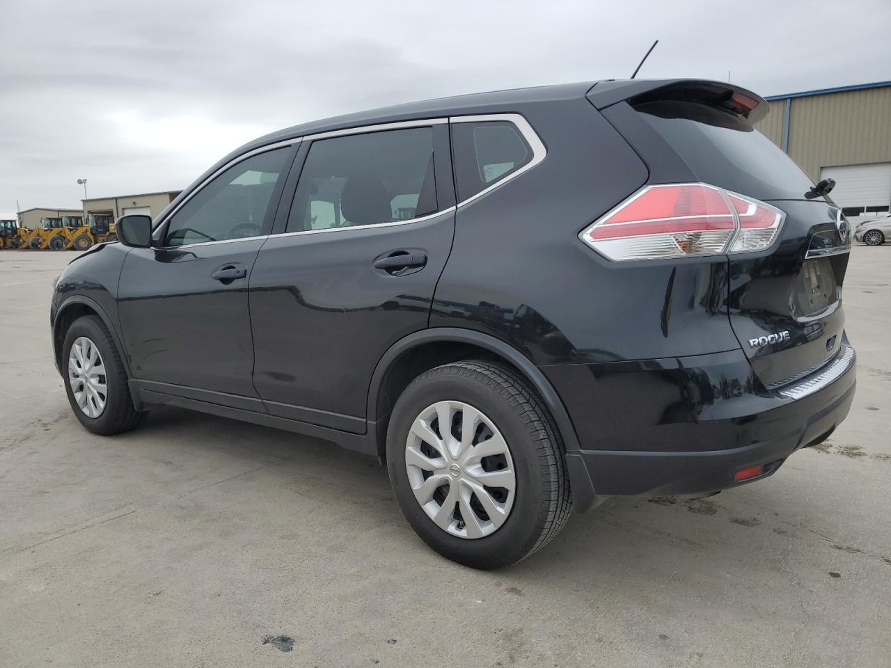 2016 NISSAN ROGUE S - Фото 2