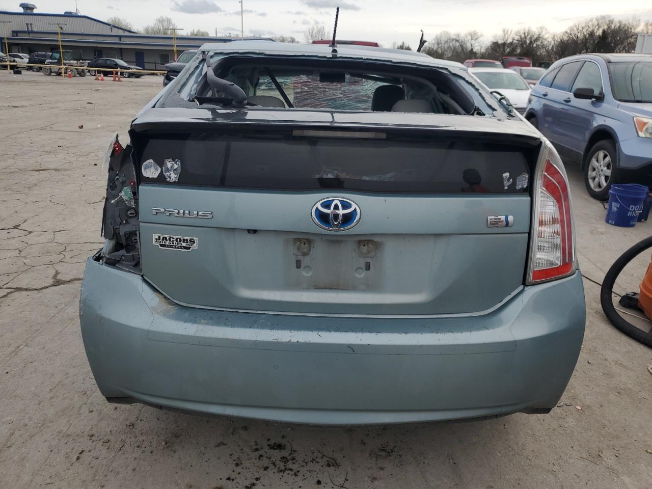 2015 TOYOTA PRIUS - Фото 6