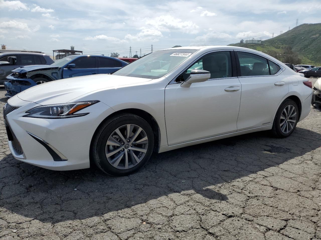 2021 LEXUS ES 300H BA car image