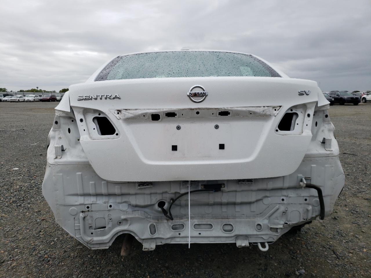 2018 NISSAN SENTRA S - Фото 6