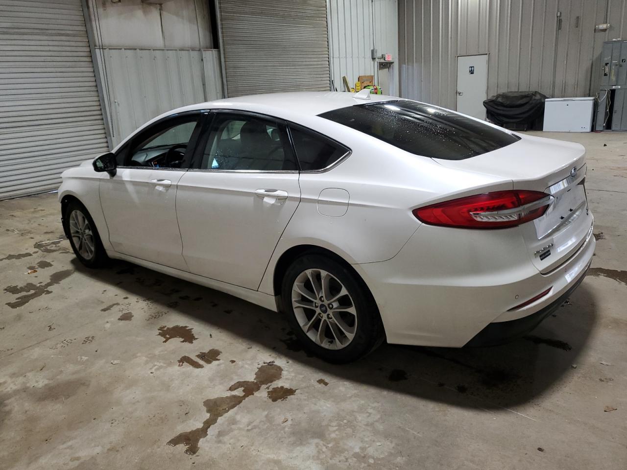 2020 FORD FUSION SE - Фото 2