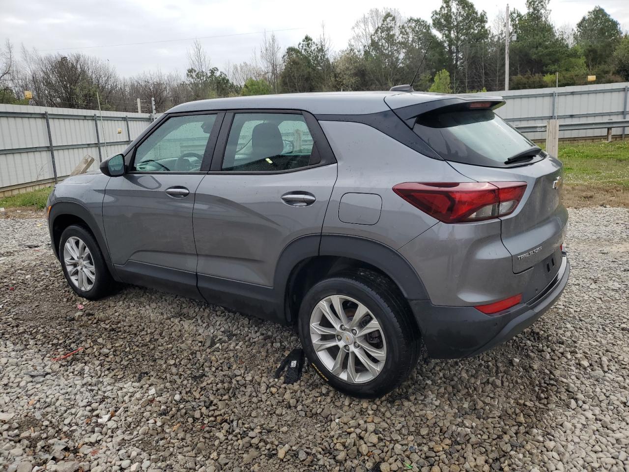 2021 CHEVROLET TRAILBLAZE - Image 2