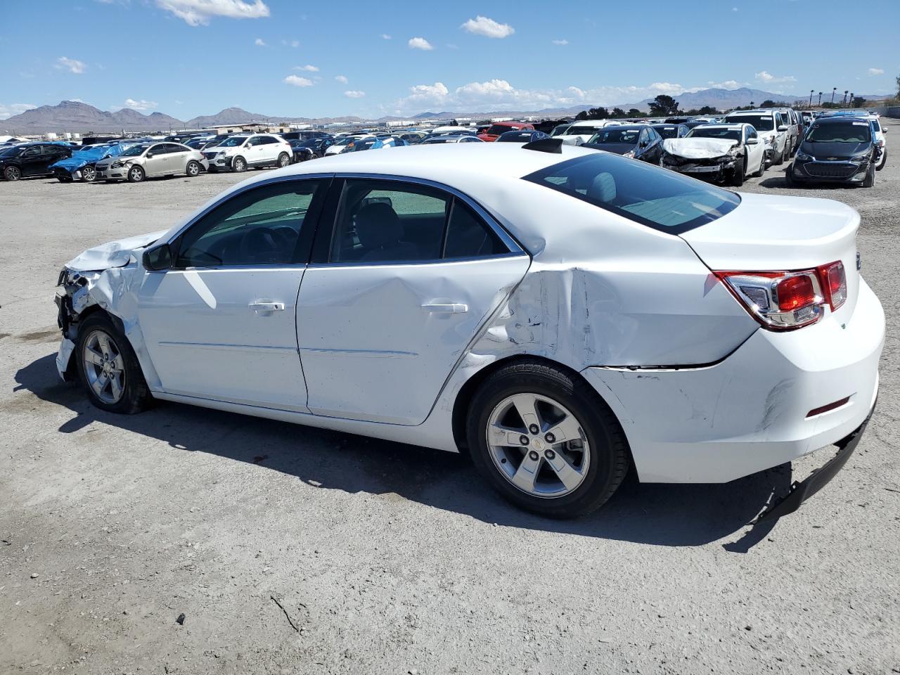 2015 CHEVROLET MALIBU LS - Image 2