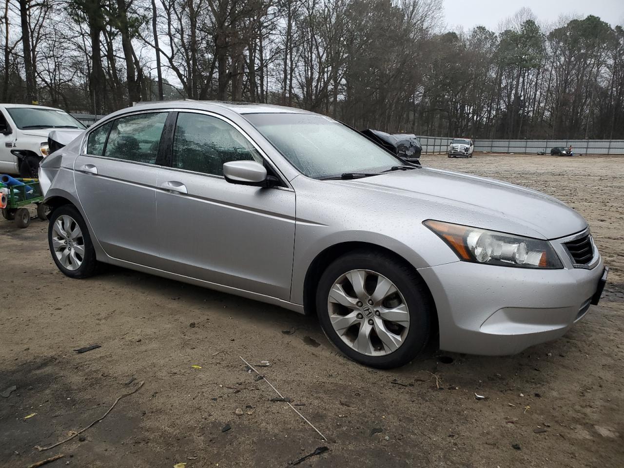 2010 HONDA ACCORD EXL - Image 4