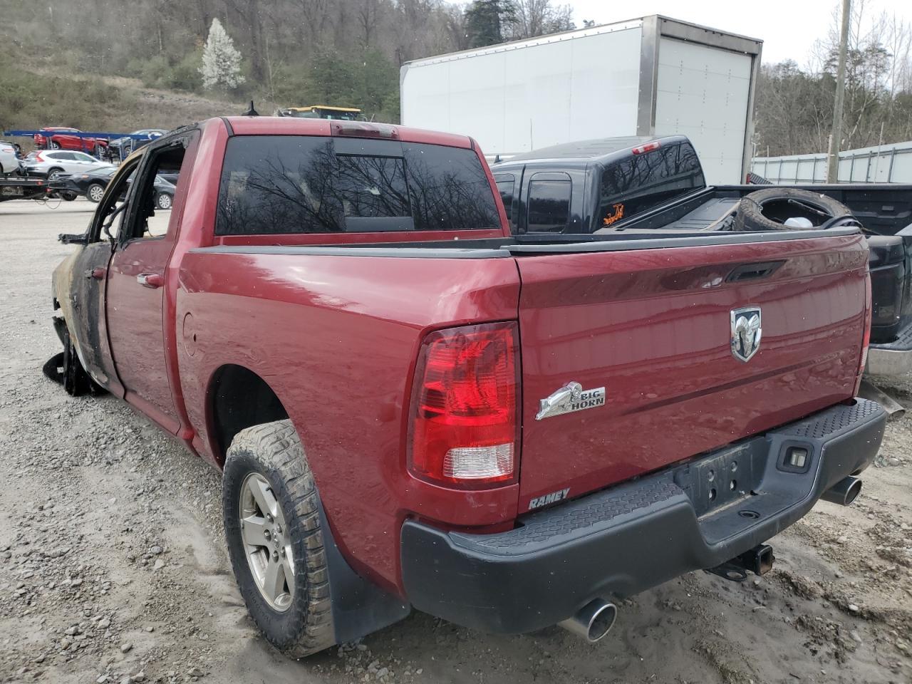 2015 RAM 1500 SLT - Image 2