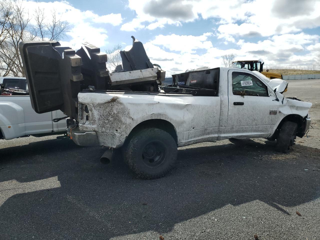 2012 DODGE RAM 3500 S - Фото 3