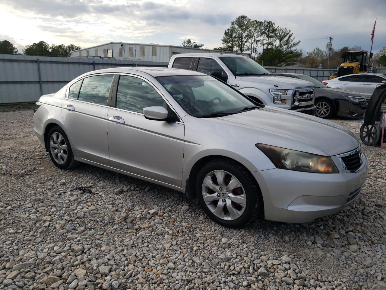 2010 HONDA ACCORD EXL - Image 4