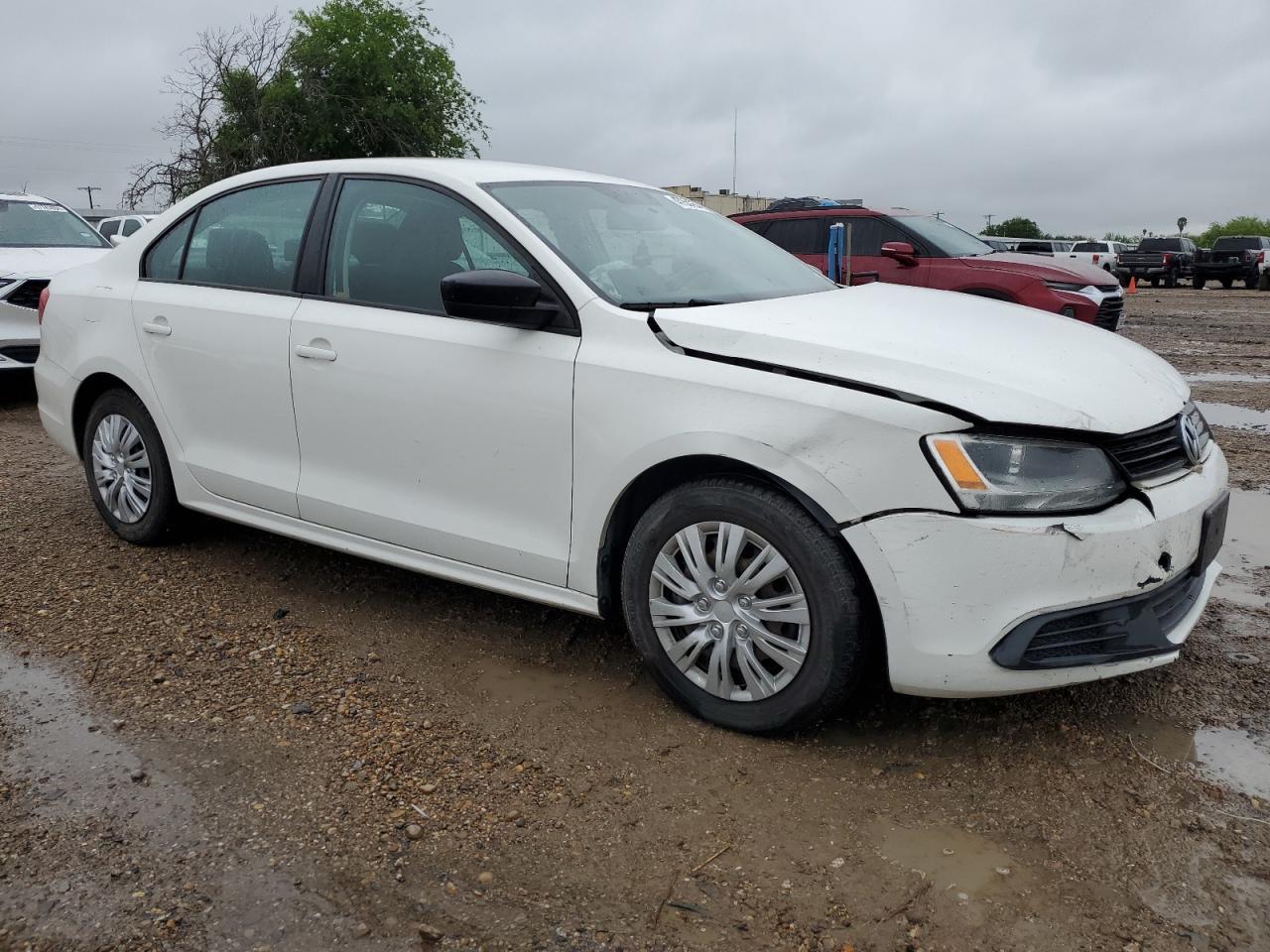 2013 VOLKSWAGEN JETTA BASE - Image 4