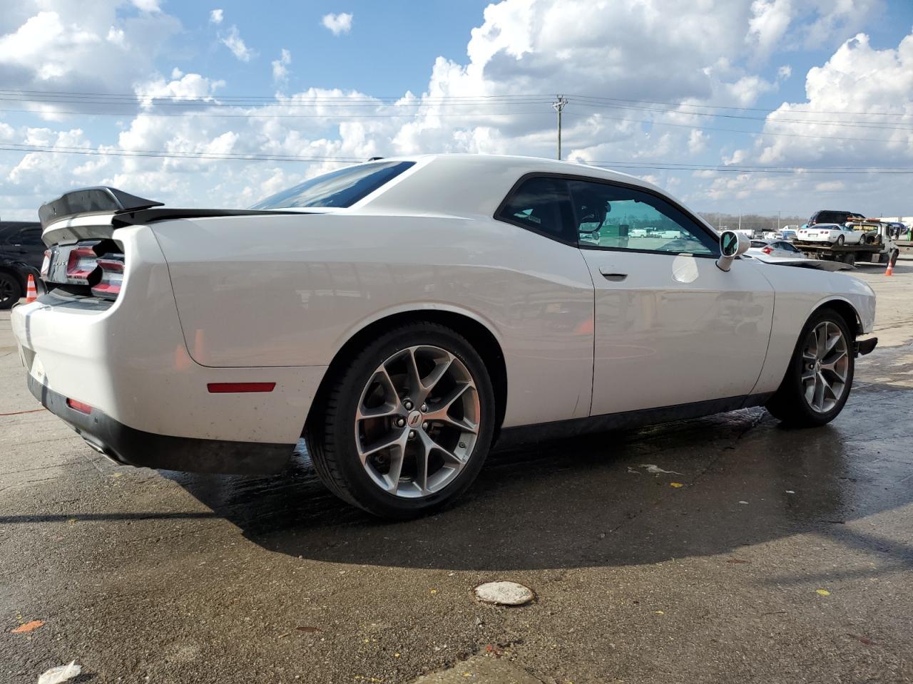 2023 DODGE CHALLENGER - Фото 3
