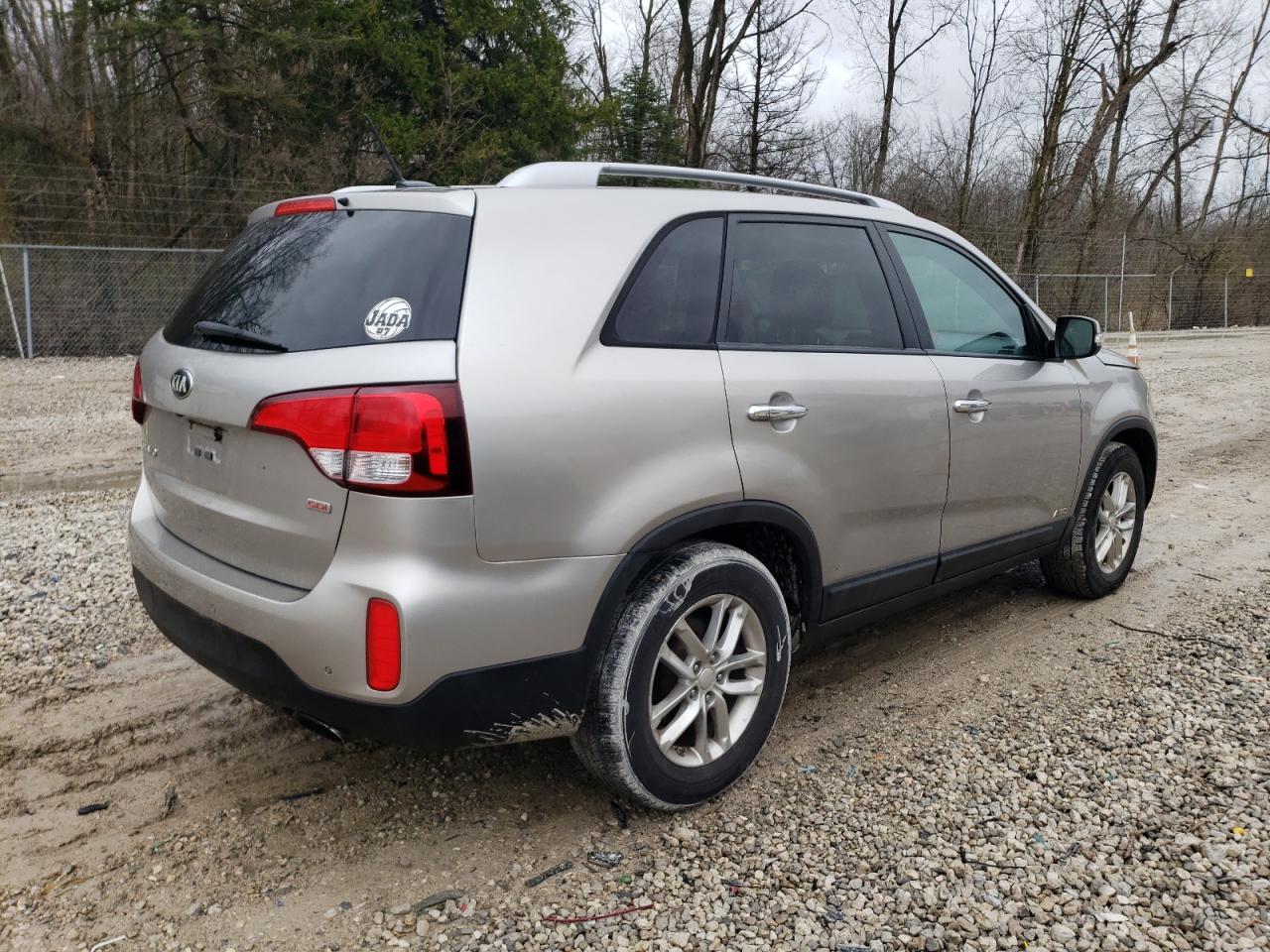 2015 KIA SORENTO LX - Image 3