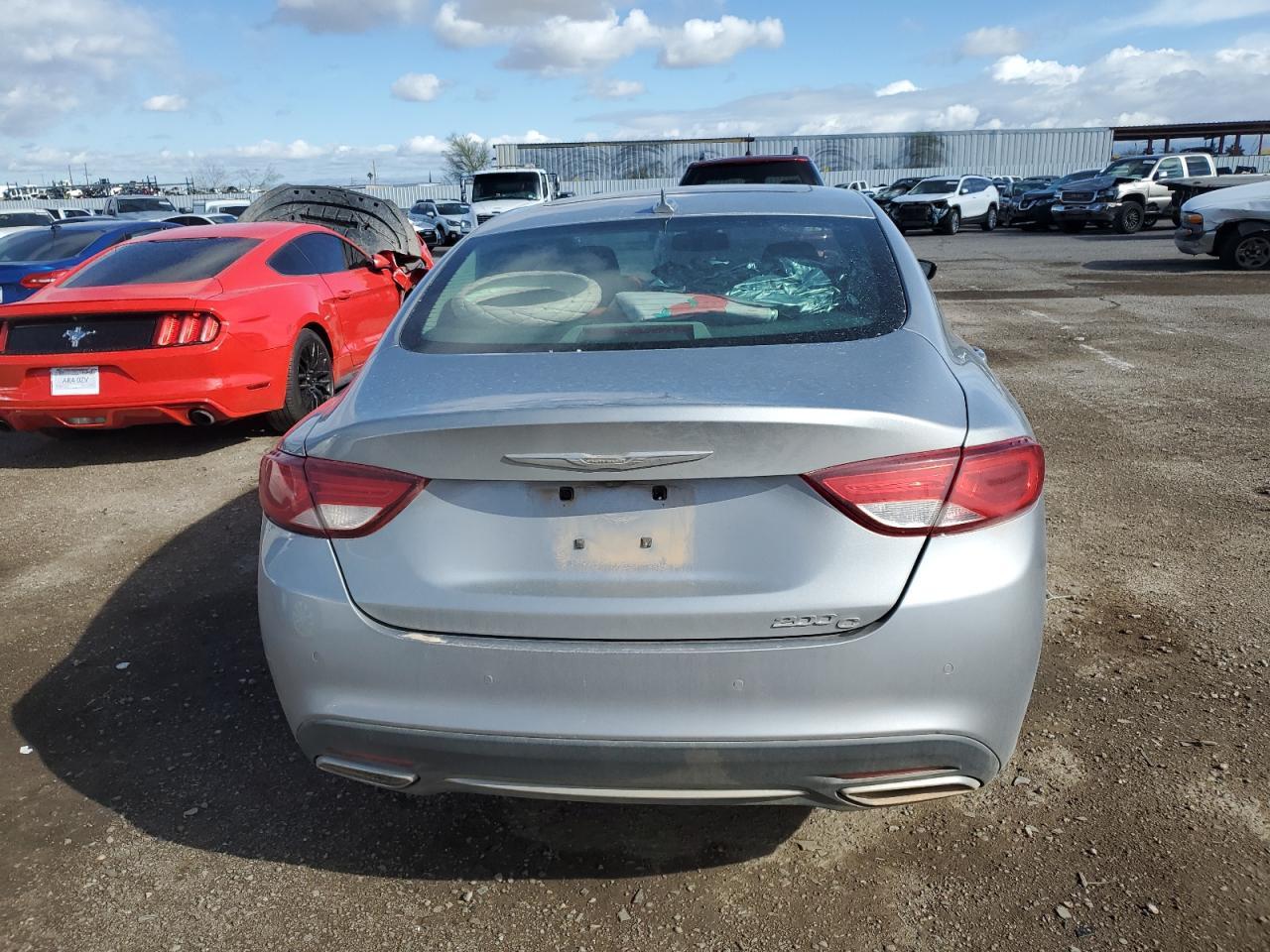 2015 CHRYSLER 200 C - Фото 6