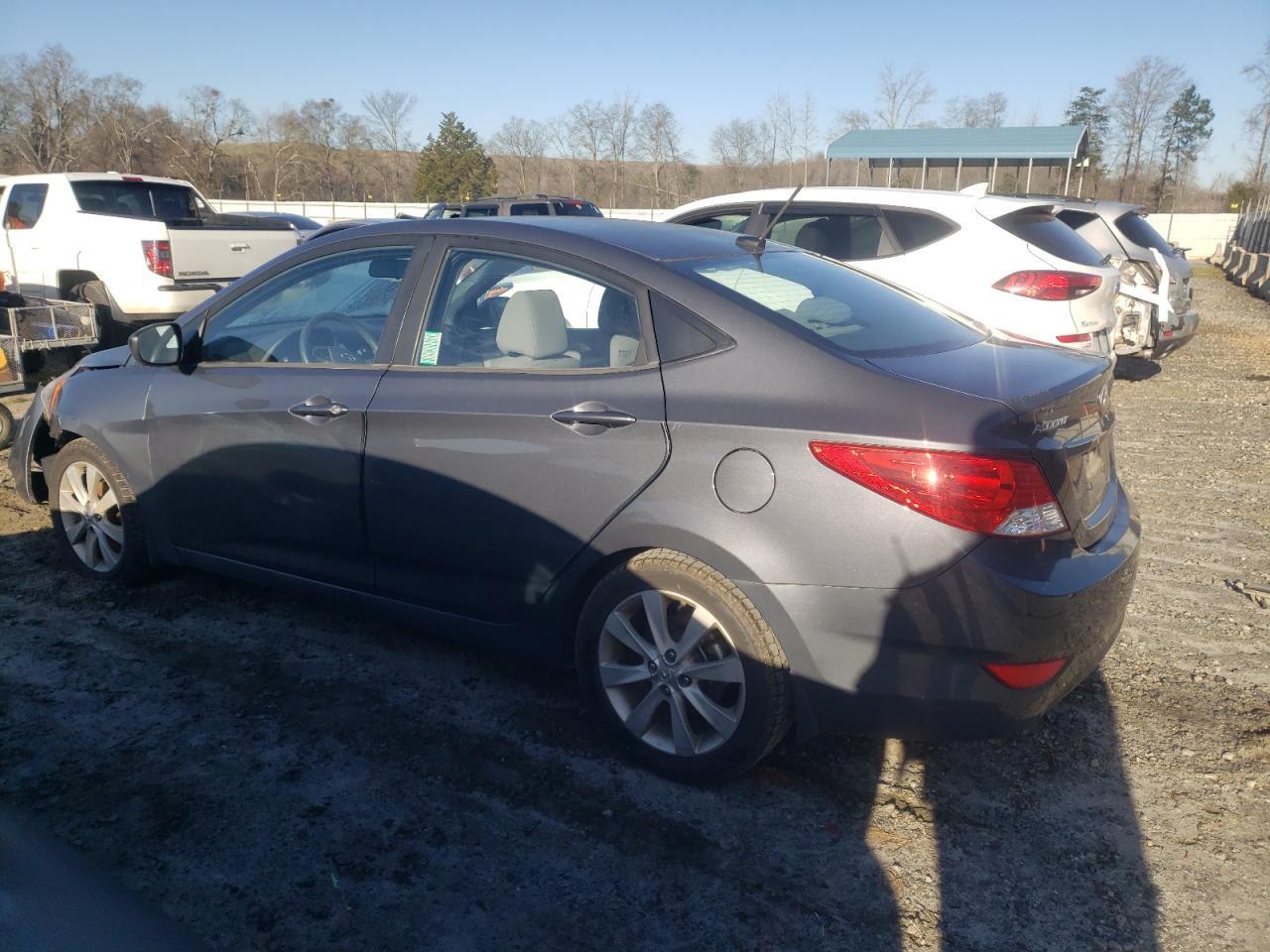 2012 HYUNDAI ACCENT GLS - Image 2