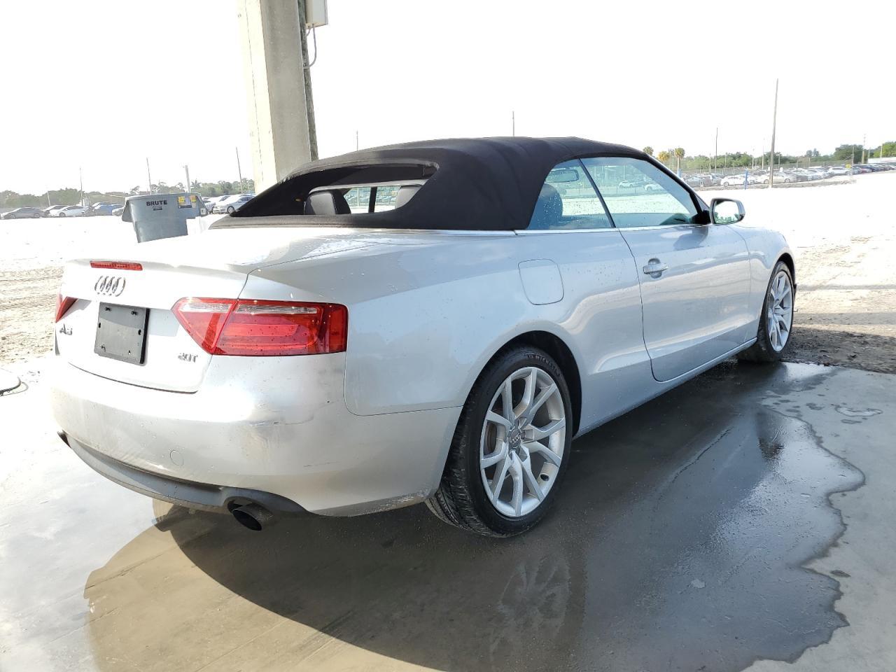 2011 AUDI A5 PREMIUM - Фото 3