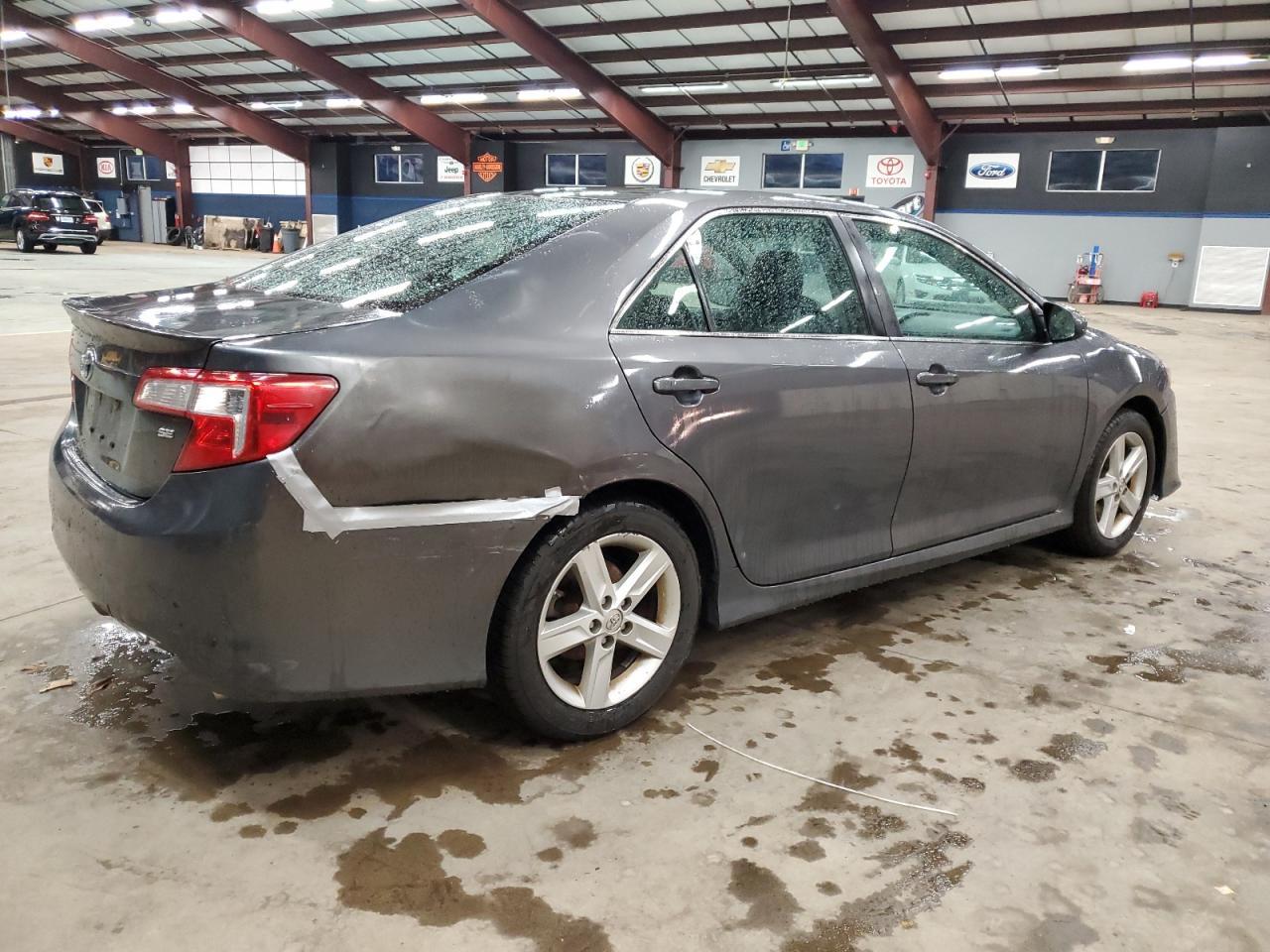 2014 TOYOTA CAMRY L - Фото 3
