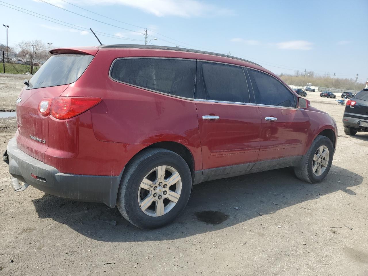 2012 CHEVROLET TRAVERSE L - Фото 3