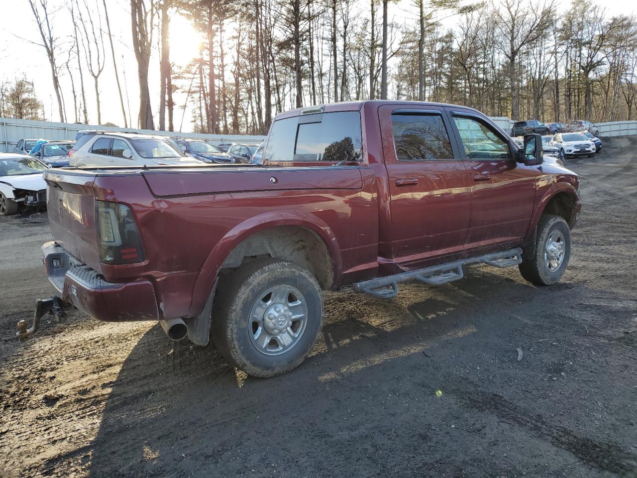 2018 RAM 2500 SLT - Image 3