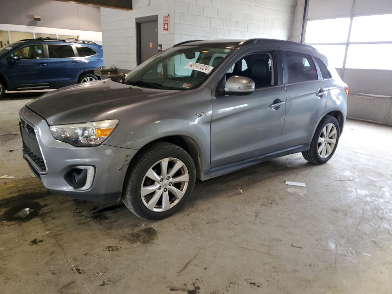 2015 MITSUBISHI OUTLANDER