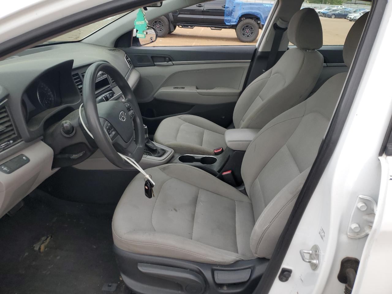 2017 HYUNDAI ELANTRA SE - Image 7