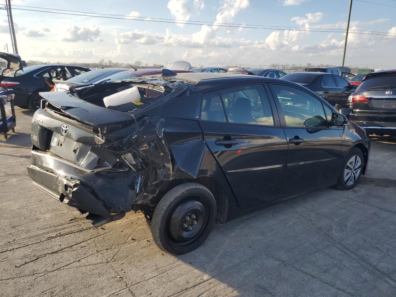 2016 TOYOTA PRIUS - Фото 3