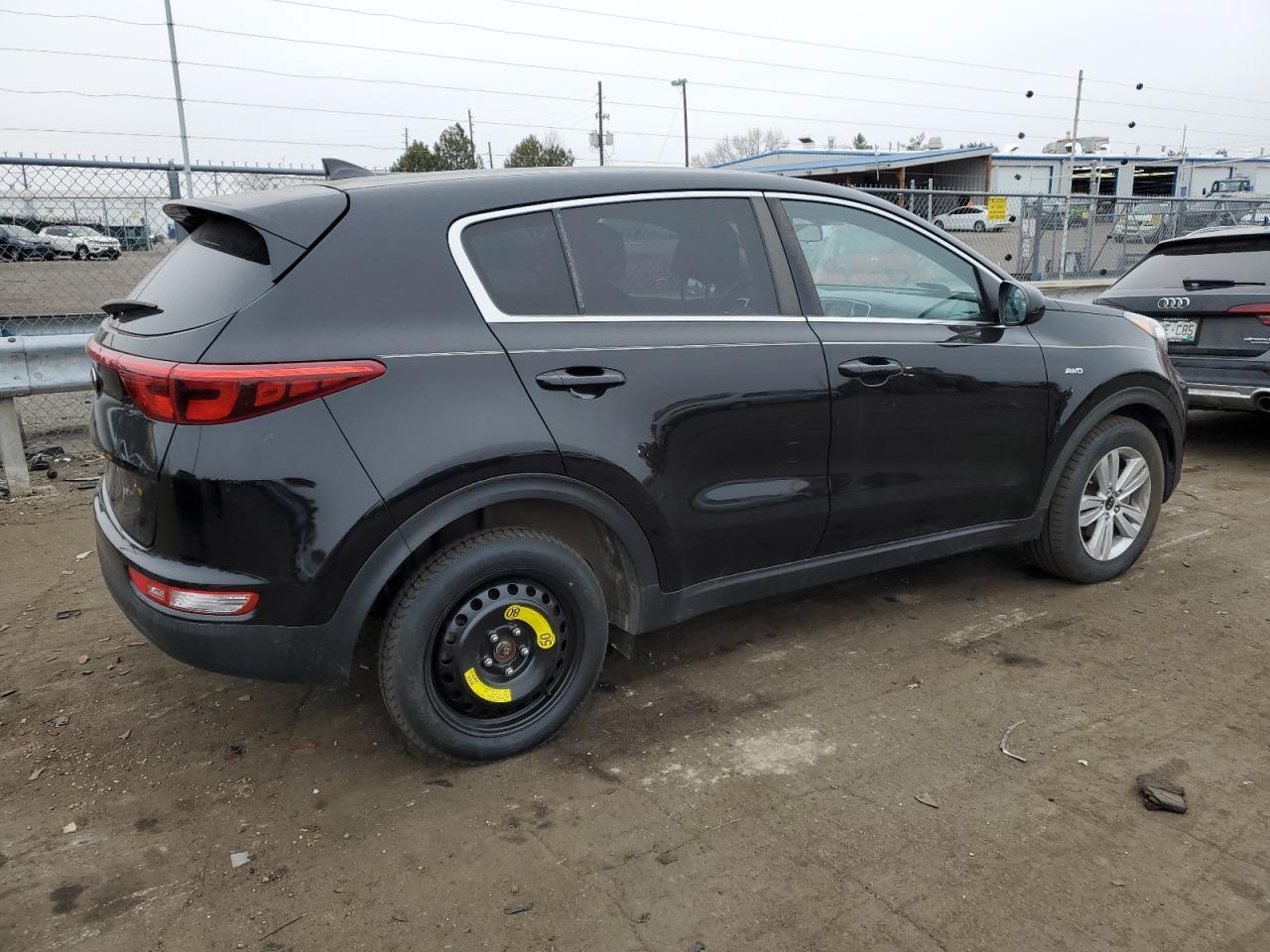 2017 KIA SPORTAGE L - Image 3