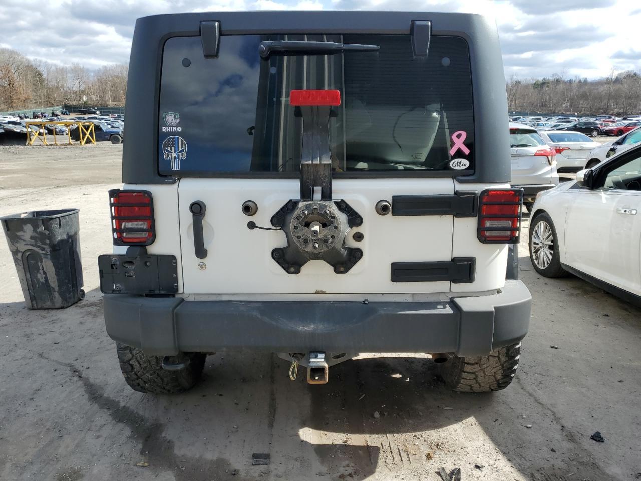 2012 JEEP WRANGLER U - Image 6