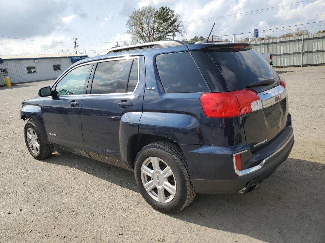 2016 GMC TERRAIN SL - Image 2