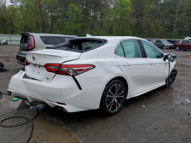 2019 Toyota Camry L - Фото 3