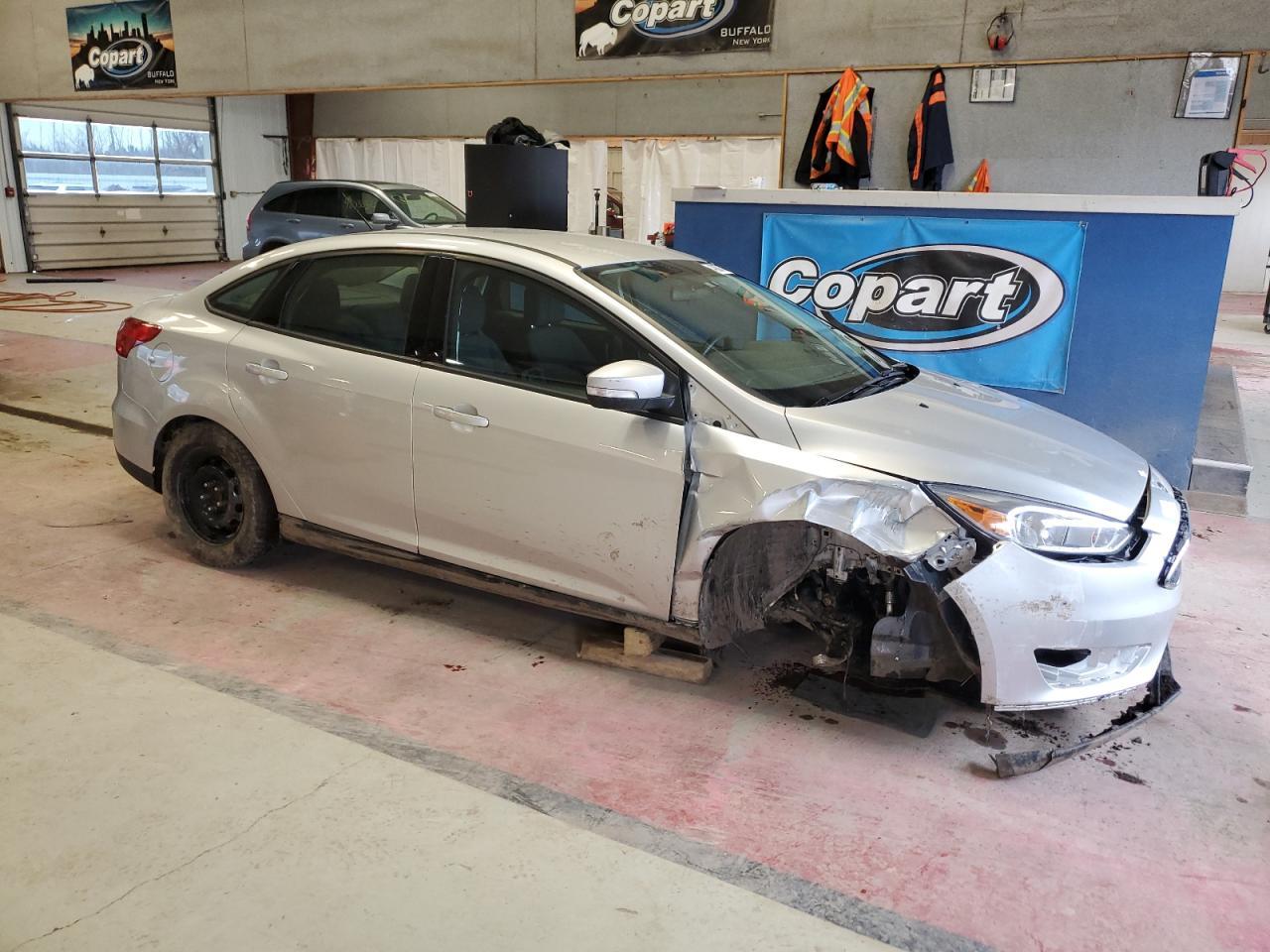 2016 FORD FOCUS SE - Фото 4