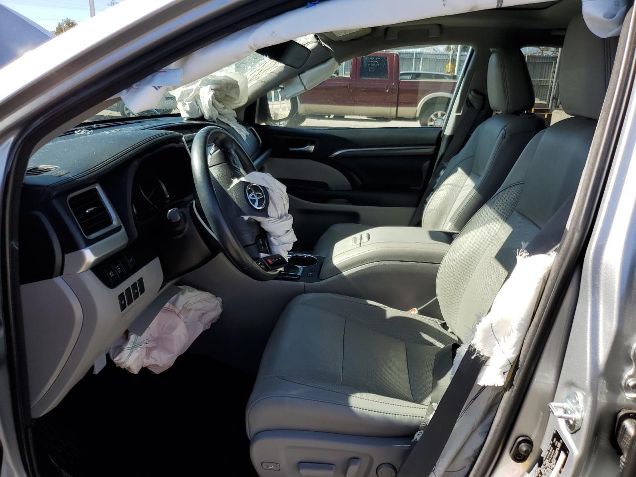 2018 TOYOTA HIGHLANDER - Image 7