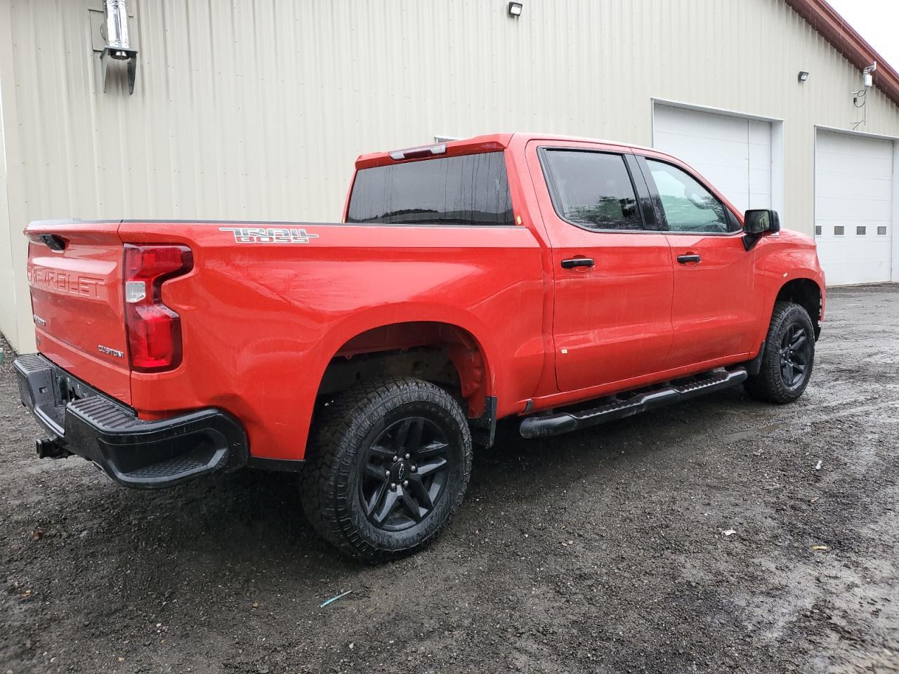 2021 CHEVROLET SILVERADO - Фото 3