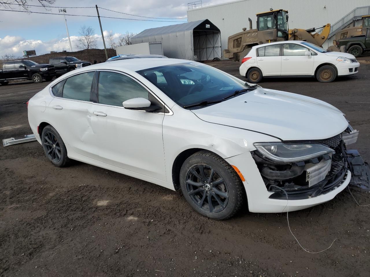 2015 CHRYSLER 200 LX - Image 4