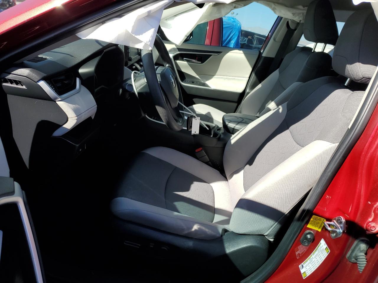 2022 TOYOTA RAV4 XLE - Image 7
