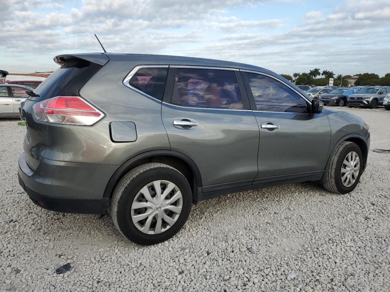 2015 NISSAN ROGUE S - Image 3